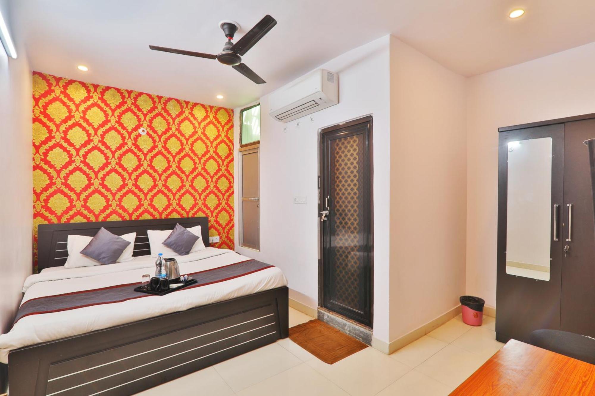Divine Glory Hotel Lakhnau Kültér fotó